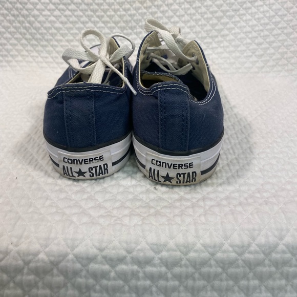 Converse - Picture 3 of 7
